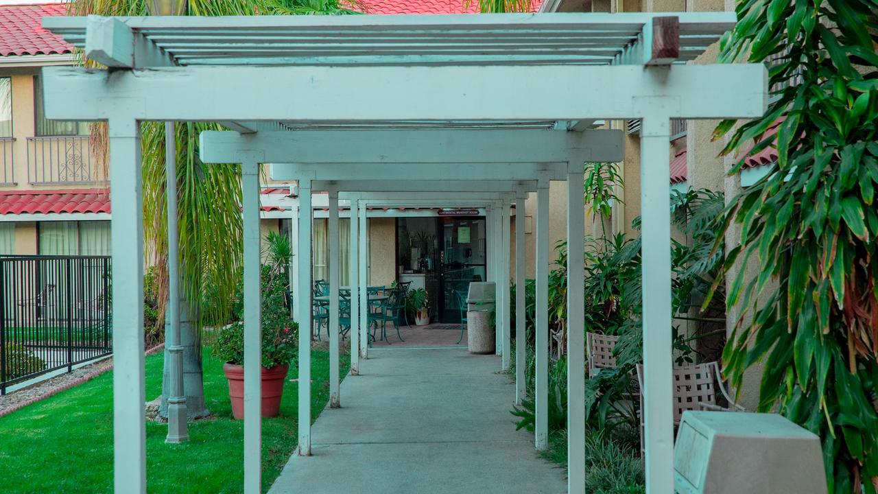 Motel 6 - Anaheim Hills, Ca Εξωτερικό φωτογραφία
