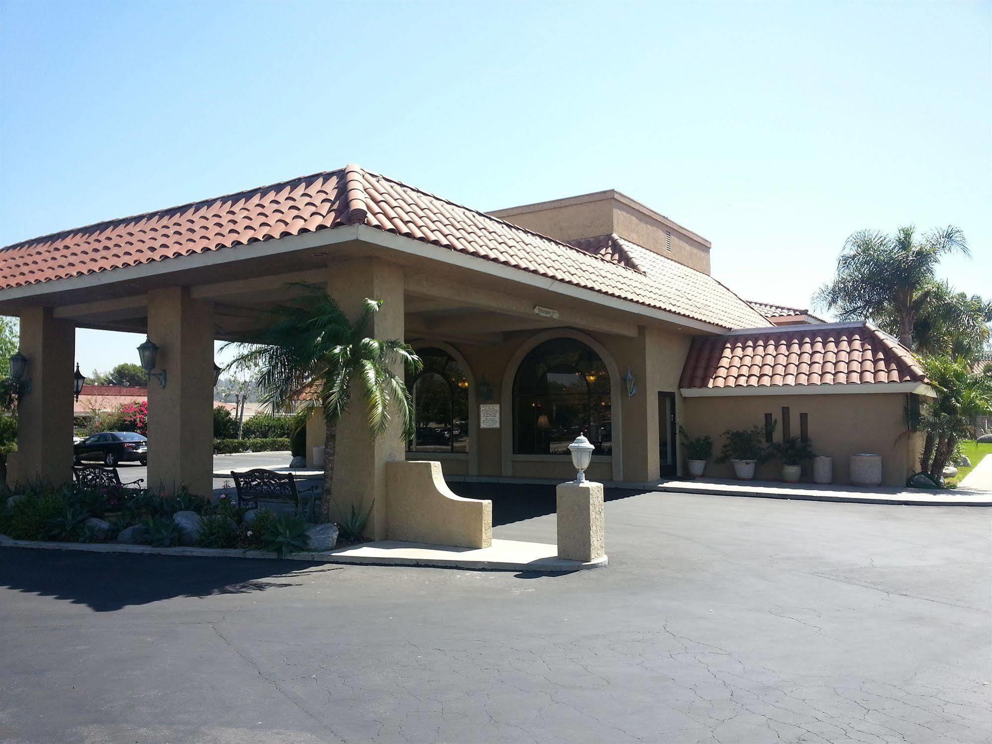 Motel 6 - Anaheim Hills, Ca Εξωτερικό φωτογραφία